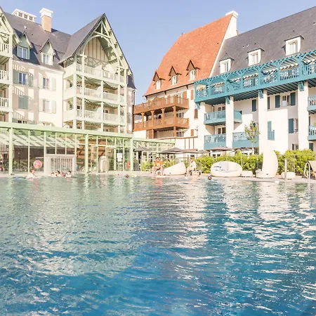 Aparthotel Résidence Pierre&vacances Premium Presqu'ile De La Touques