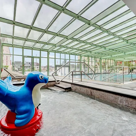 Pierre & Premium Presqu'ile De La Touques Апарт-отель 5*
