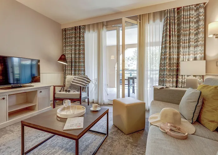 Pierre & Premium Presqu'ile De La Touques Aparthotel