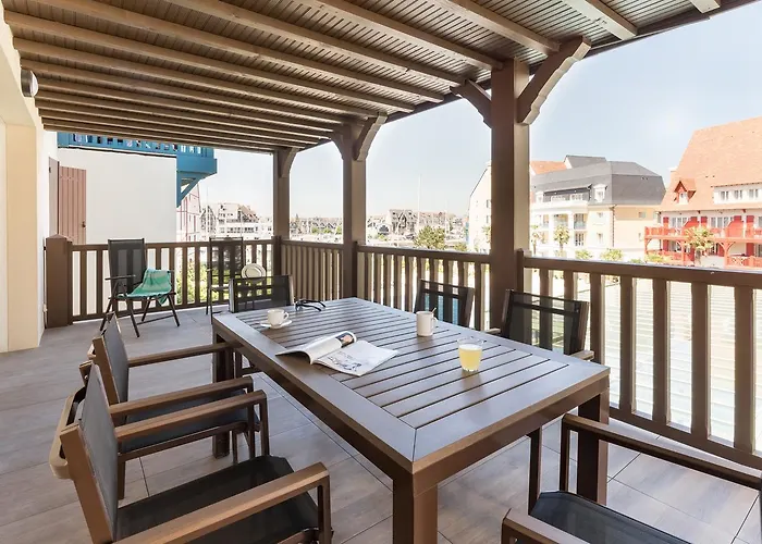 Aparthotel Résidence Pierre&vacances Premium Presqu'ile De La Touques 5*